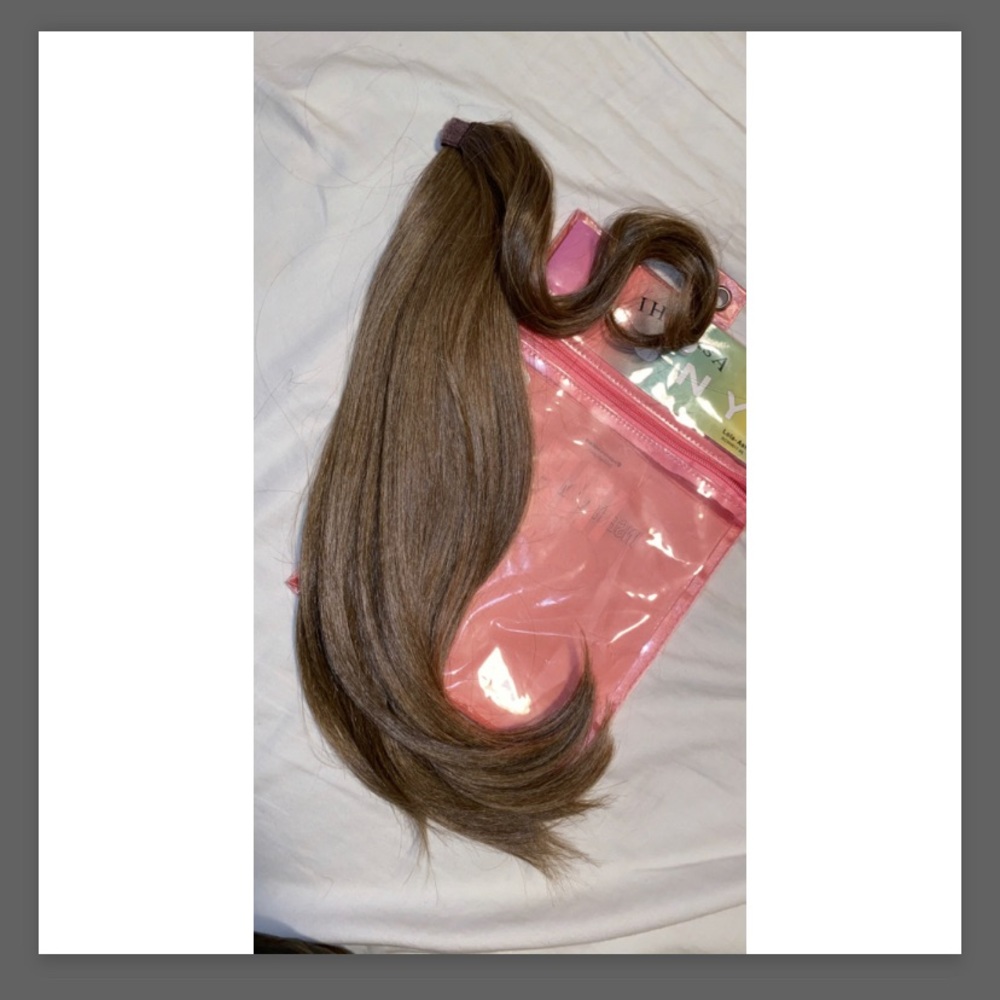 INH Lola pony